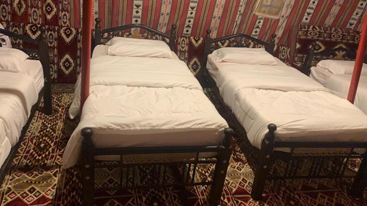 Royal Tours Permanent Camp Hotel Umm Lajj Bagian luar foto