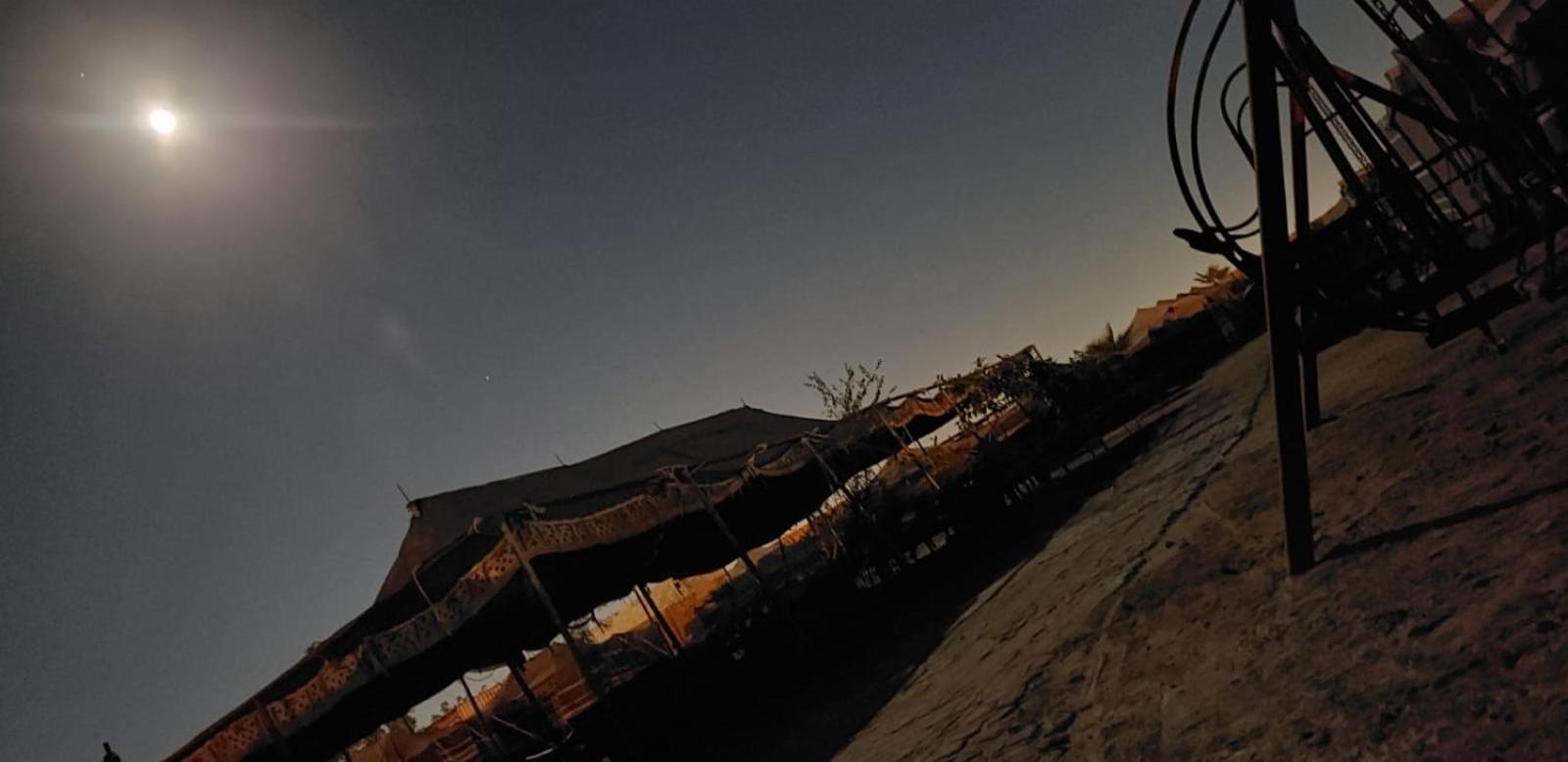 Royal Tours Permanent Camp Hotel Umm Lajj Bagian luar foto