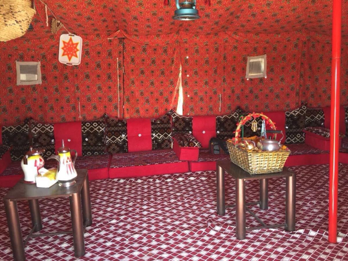 Royal Tours Permanent Camp Hotel Umm Lajj Bagian luar foto