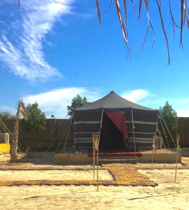 Royal Tours Permanent Camp Hotel Umm Lajj Bagian luar foto